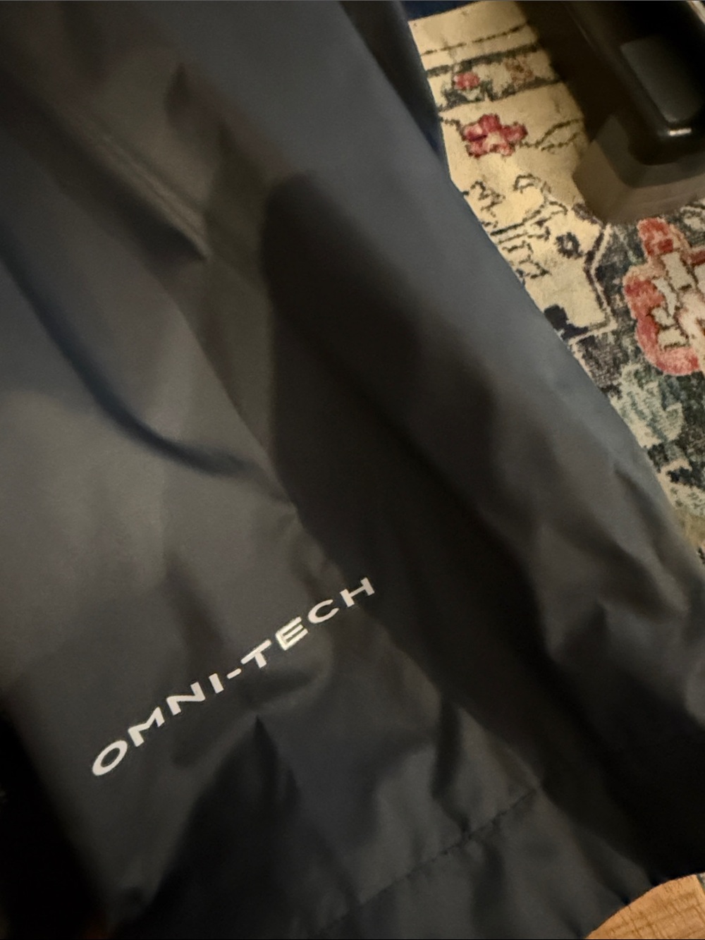Columbia Men's Omni-Tech Hooded Jacket - Picture 3 of 5